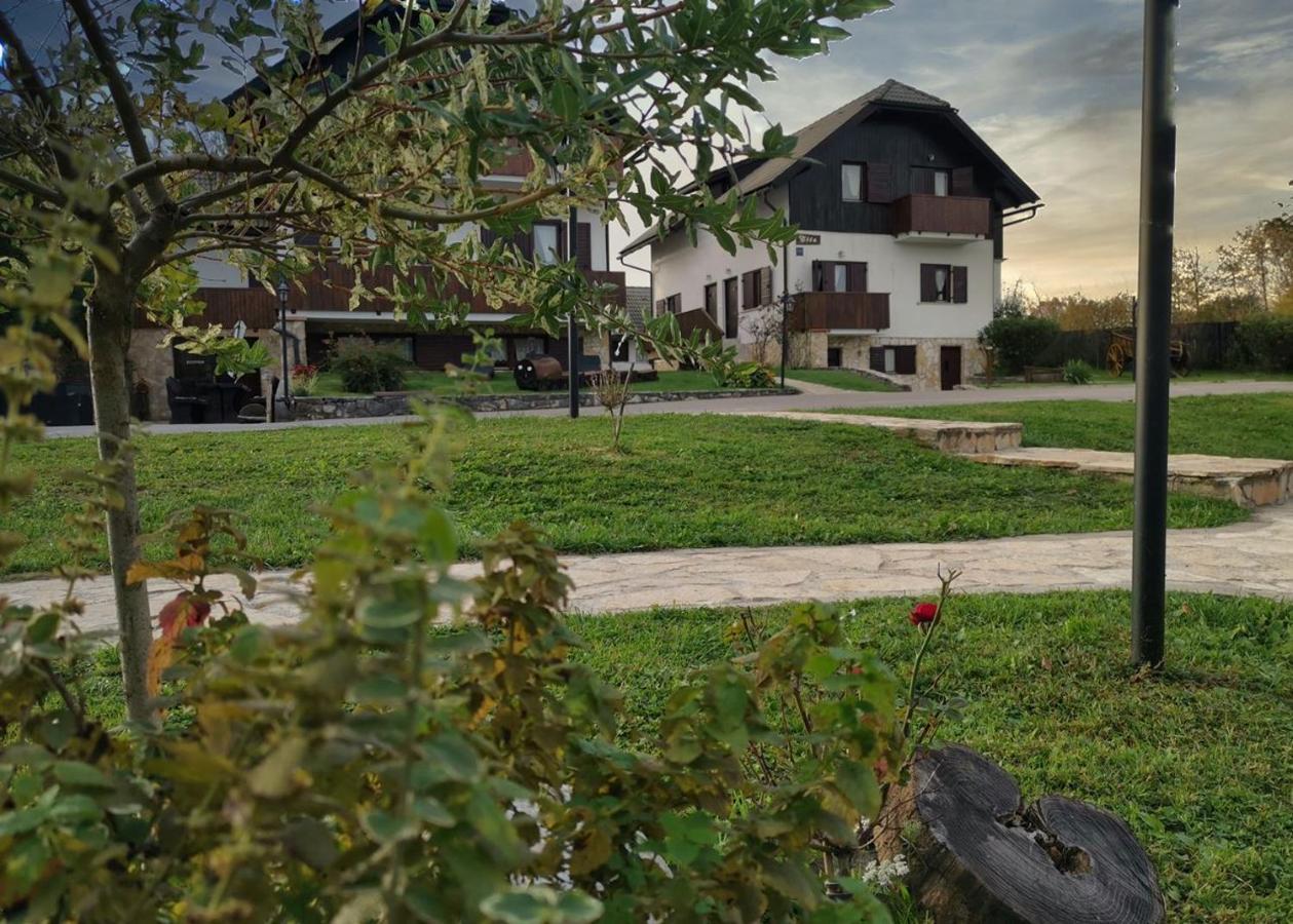 Etno Garden Apartments Plitvica selo Εξωτερικό φωτογραφία